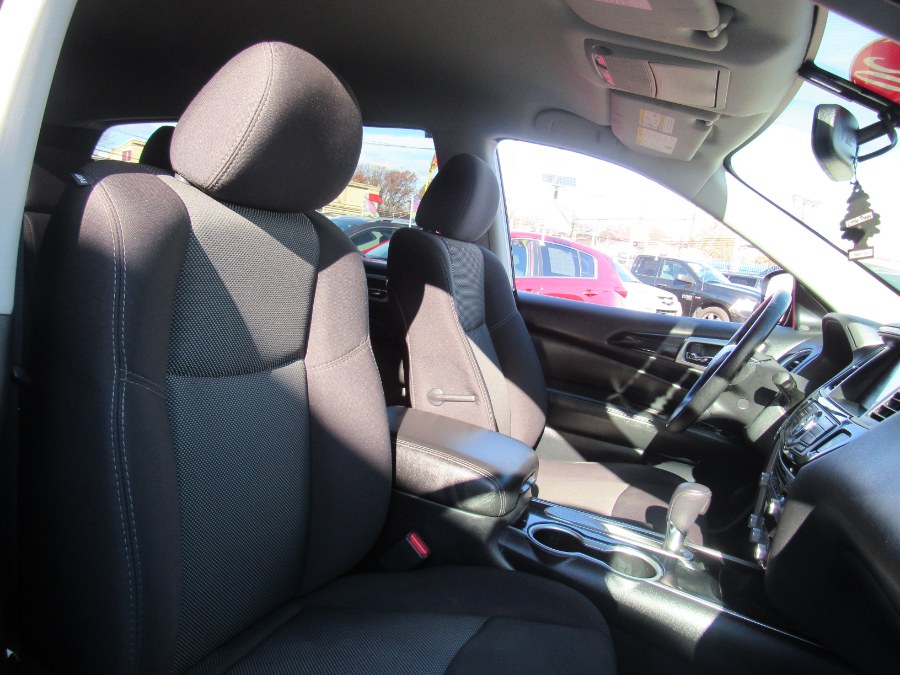 2020 Nissan Pathfinder FWD SV, available for sale in Irvington, New Jersey | NJ Used Cars Center. Irvington, New Jersey 2020 Nissan Pathfinder FWD SV, available for sale in Irvington, New Jersey | NJ Used Cars Center. Irvington, New Jersey