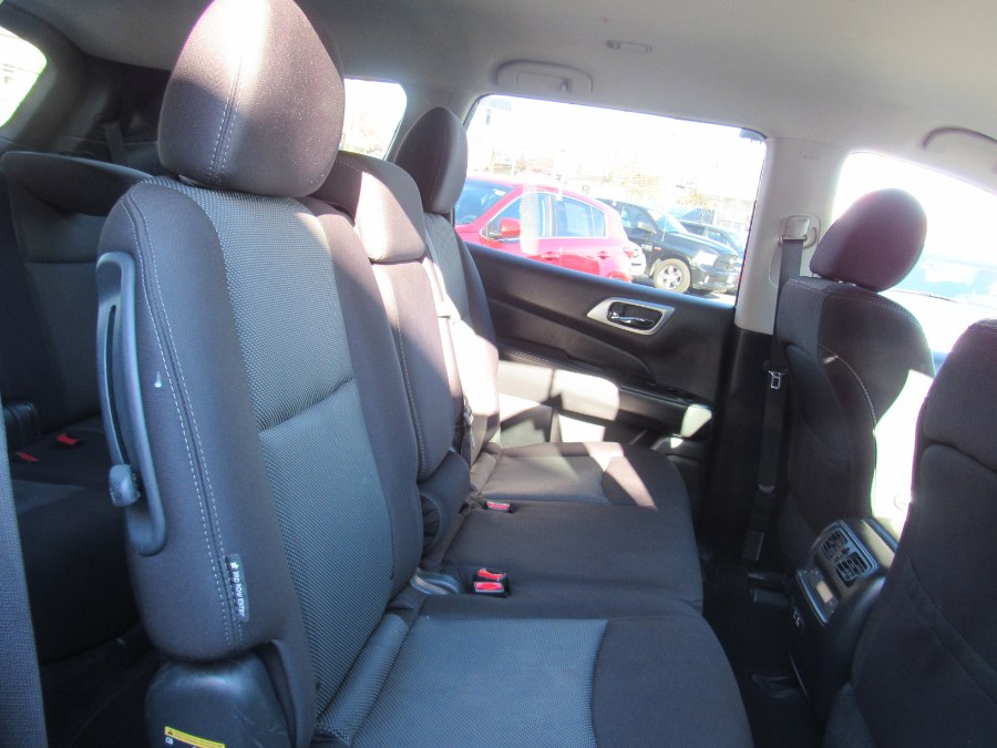 2020 Nissan Pathfinder FWD SV, available for sale in Irvington, New Jersey | NJ Used Cars Center. Irvington, New Jersey 2020 Nissan Pathfinder FWD SV, available for sale in Irvington, New Jersey | NJ Used Cars Center. Irvington, New Jersey