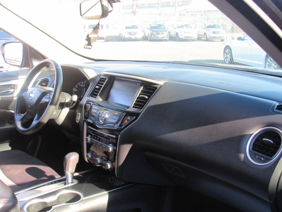 2020 Nissan Pathfinder FWD SV, available for sale in Irvington, New Jersey | NJ Used Cars Center. Irvington, New Jersey 2020 Nissan Pathfinder FWD SV, available for sale in Irvington, New Jersey | NJ Used Cars Center. Irvington, New Jersey