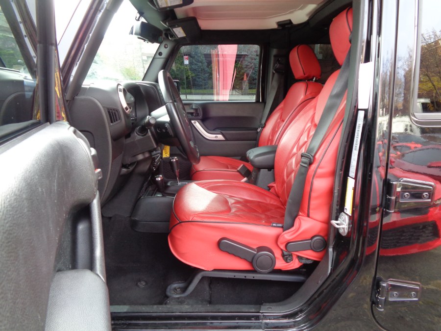 Used Jeep Wrangler JK Unlimited Sahara 4x4 2018 | Top Speed Motors LLC. Jamaica, New York Used Jeep Wrangler JK Unlimited Sahara 4x4 2018 | Top Speed Motors LLC. Jamaica, New York