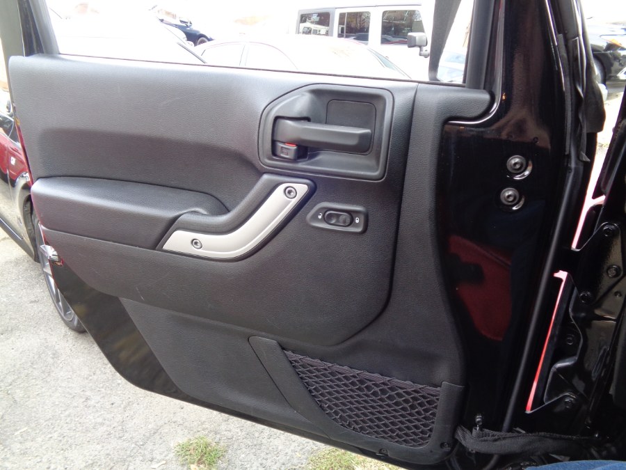 Used Jeep Wrangler JK Unlimited Sahara 4x4 2018 | Top Speed Motors LLC. Jamaica, New York Used Jeep Wrangler JK Unlimited Sahara 4x4 2018 | Top Speed Motors LLC. Jamaica, New York