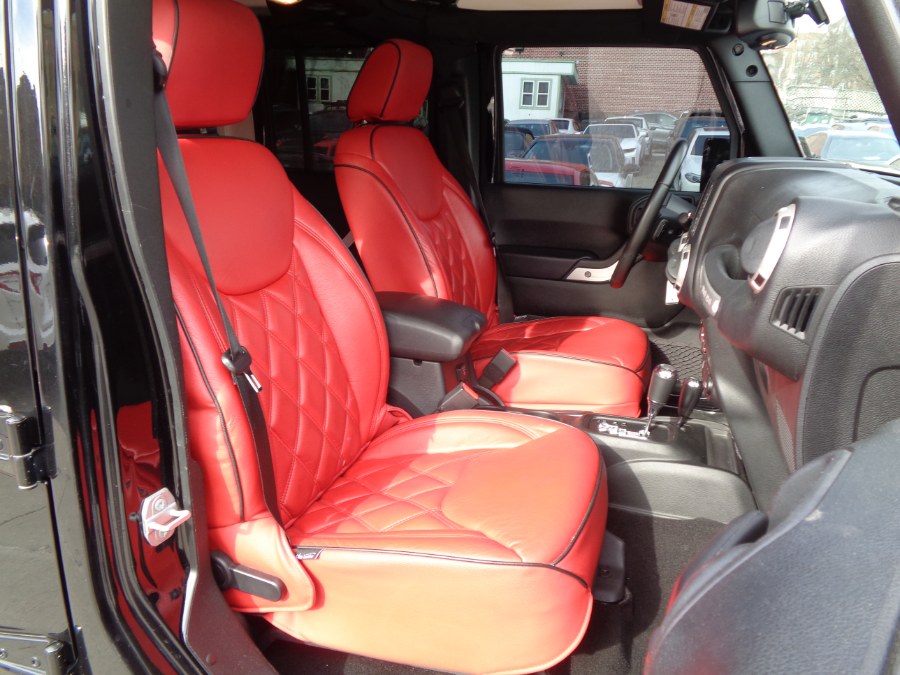 Used Jeep Wrangler JK Unlimited Sahara 4x4 2018 | Top Speed Motors LLC. Jamaica, New York Used Jeep Wrangler JK Unlimited Sahara 4x4 2018 | Top Speed Motors LLC. Jamaica, New York