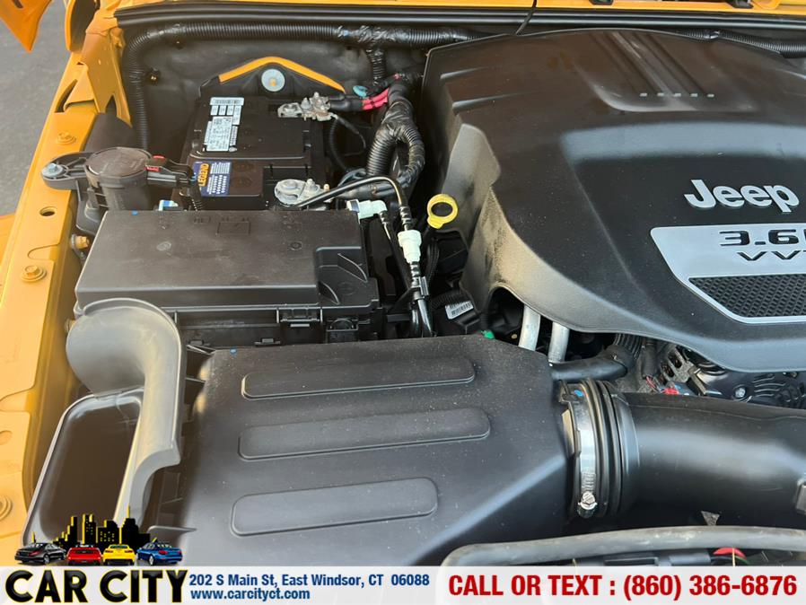 Used Jeep Wrangler Unlimited 4WD 4dr Sahara 2012 | Car City LLC. East Windsor, Connecticut Used Jeep Wrangler Unlimited 4WD 4dr Sahara 2012 | Car City LLC. East Windsor, Connecticut