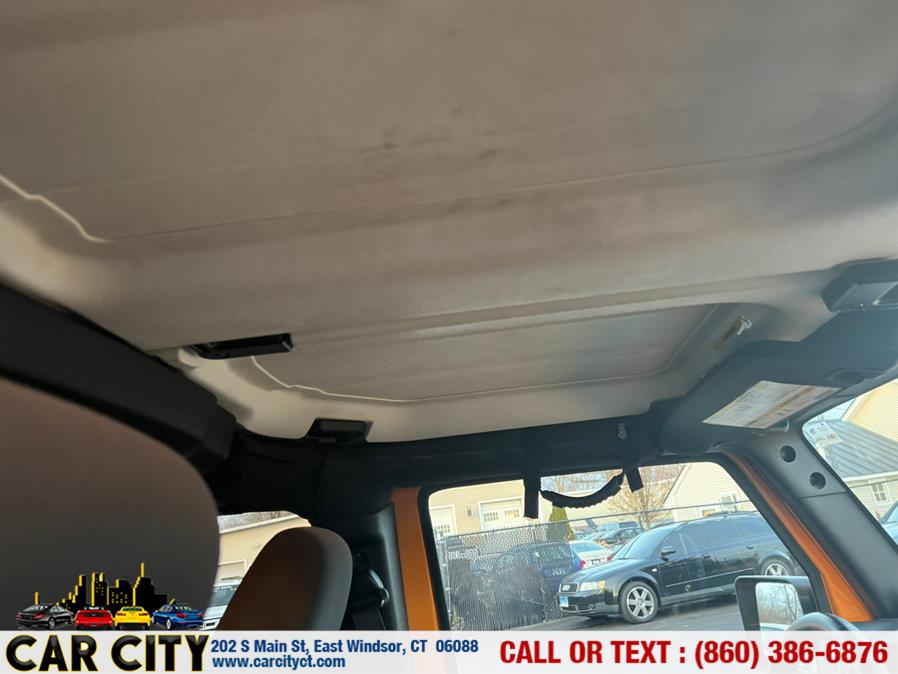 Used Jeep Wrangler Unlimited 4WD 4dr Sahara 2012 | Car City LLC. East Windsor, Connecticut Used Jeep Wrangler Unlimited 4WD 4dr Sahara 2012 | Car City LLC. East Windsor, Connecticut