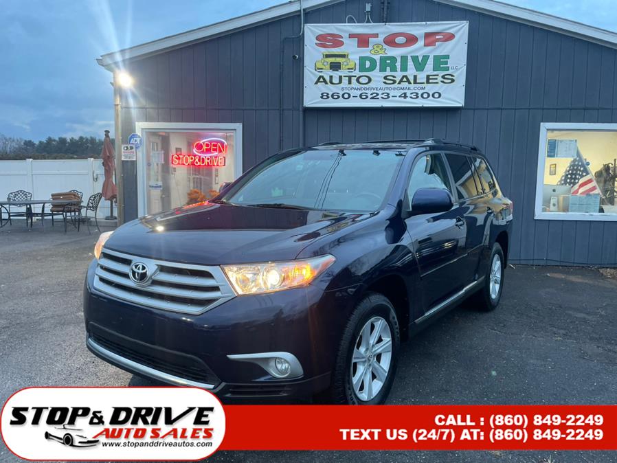 2012 Toyota Highlander 4WD 4dr V6 SE (Natl), available for sale in East Windsor, Connecticut | Stop & Drive Auto Sales. East Windsor, Connecticut