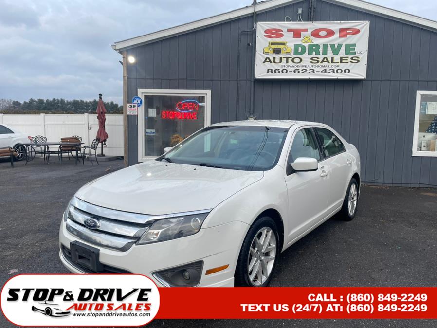 2012 Ford Fusion 4dr Sdn SEL FWD, available for sale in East Windsor, Connecticut | Stop & Drive Auto Sales. East Windsor, Connecticut