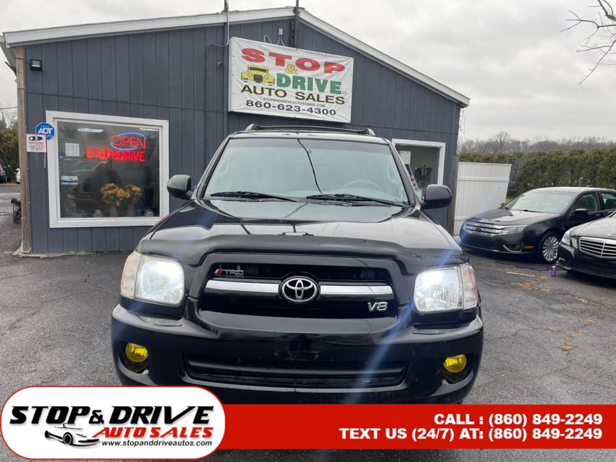 Used Toyota Sequoia 4dr SR5 4WD 2006 | Stop & Drive Auto Sales. East Windsor, Connecticut
