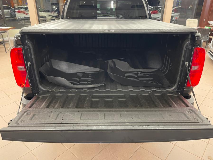 Used Chevrolet Colorado 4WD Crew Cab 128.3" Z71 2017 | Power Motors East. Massapequa Park, New York Used Chevrolet Colorado 4WD Crew Cab 128.3" Z71 2017 | Power Motors East. Massapequa Park, New York