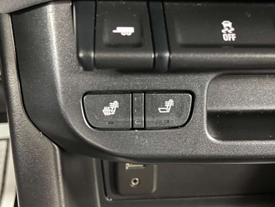 Used Chevrolet Colorado 4WD Crew Cab 128.3" Z71 2017 | Power Motors East. Massapequa Park, New York Used Chevrolet Colorado 4WD Crew Cab 128.3" Z71 2017 | Power Motors East. Massapequa Park, New York