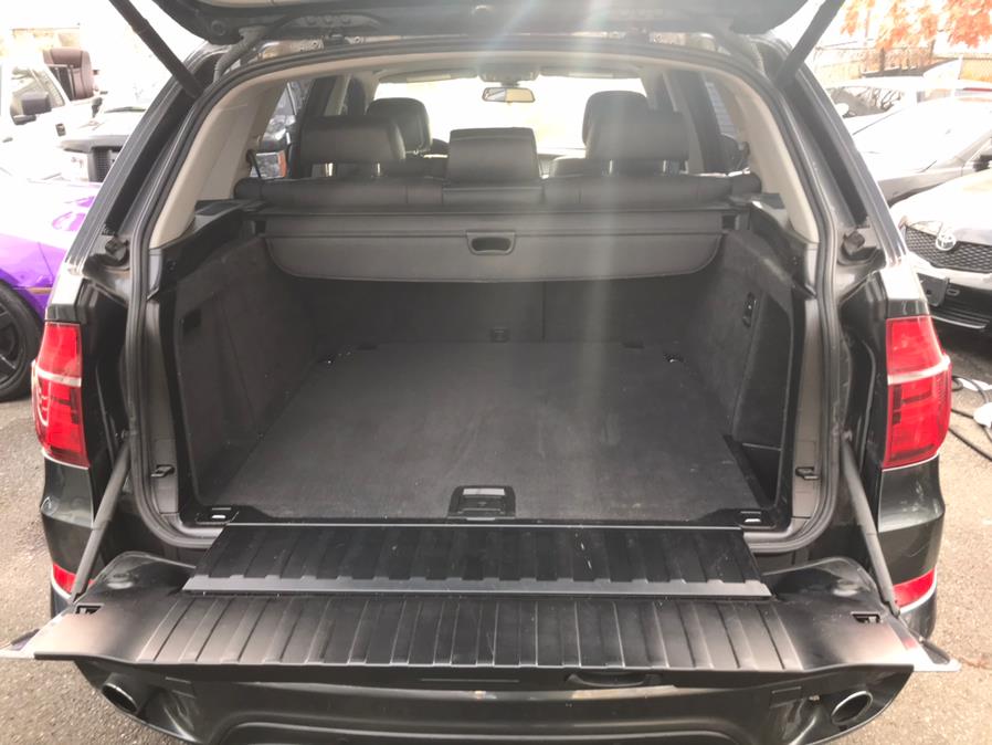 Used BMW X5 AWD 4dr xDrive35i Premium 2013 | Car Valley Group. Jersey City, New Jersey Used BMW X5 AWD 4dr xDrive35i Premium 2013 | Car Valley Group. Jersey City, New Jersey