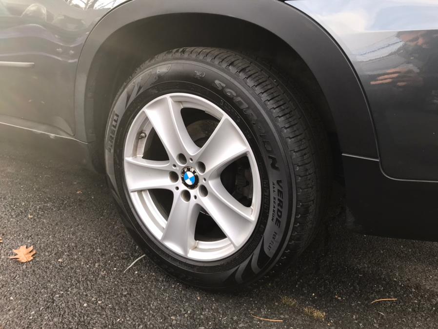 Used BMW X5 AWD 4dr xDrive35i Premium 2013 | Car Valley Group. Jersey City, New Jersey Used BMW X5 AWD 4dr xDrive35i Premium 2013 | Car Valley Group. Jersey City, New Jersey