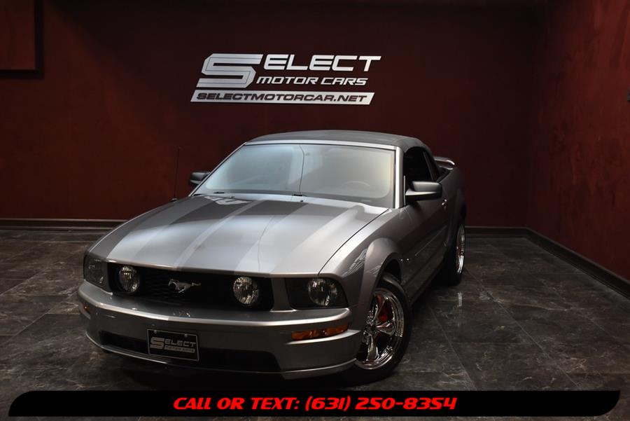 2006 Ford Mustang GT Premium, available for sale in Deer Park, New York | Select Motor Cars. Deer Park, New York