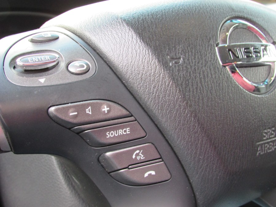 2014 Nissan Pathfinder 4WD 4dr SL, available for sale in East Windsor, Connecticut | United Auto Sales of E Windsor, Inc. East Windsor, Connecticut 2014 Nissan Pathfinder 4WD 4dr SL, available for sale in East Windsor, Connecticut | United Auto Sales of E Windsor, Inc. East Windsor, Connecticut