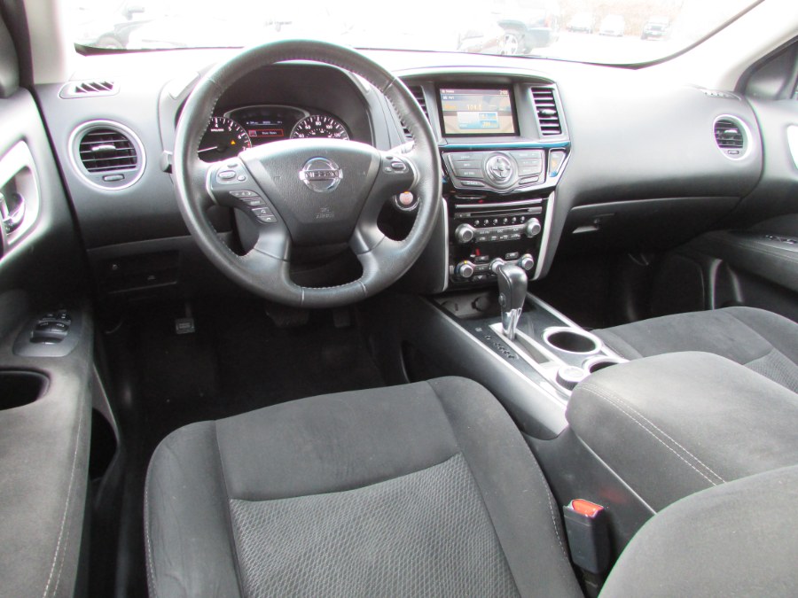 2014 Nissan Pathfinder 4WD 4dr SL, available for sale in East Windsor, Connecticut | United Auto Sales of E Windsor, Inc. East Windsor, Connecticut 2014 Nissan Pathfinder 4WD 4dr SL, available for sale in East Windsor, Connecticut | United Auto Sales of E Windsor, Inc. East Windsor, Connecticut