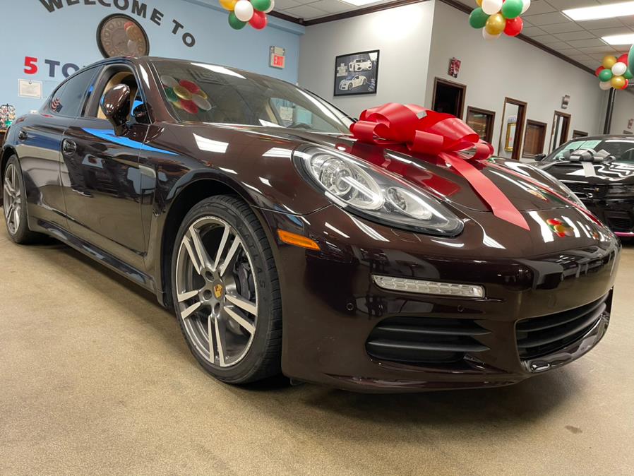 Used Porsche Panamera 4dr HB Edition 2016 | 5 Towns Drive. Inwood, New York Used Porsche Panamera 4dr HB Edition 2016 | 5 Towns Drive. Inwood, New York