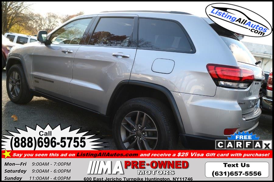 Used Jeep Grand Cherokee 1943 ed altitude Altitude 4x4 *Ltd Avail* 2017 | www.ListingAllAutos.com. Patchogue, New York