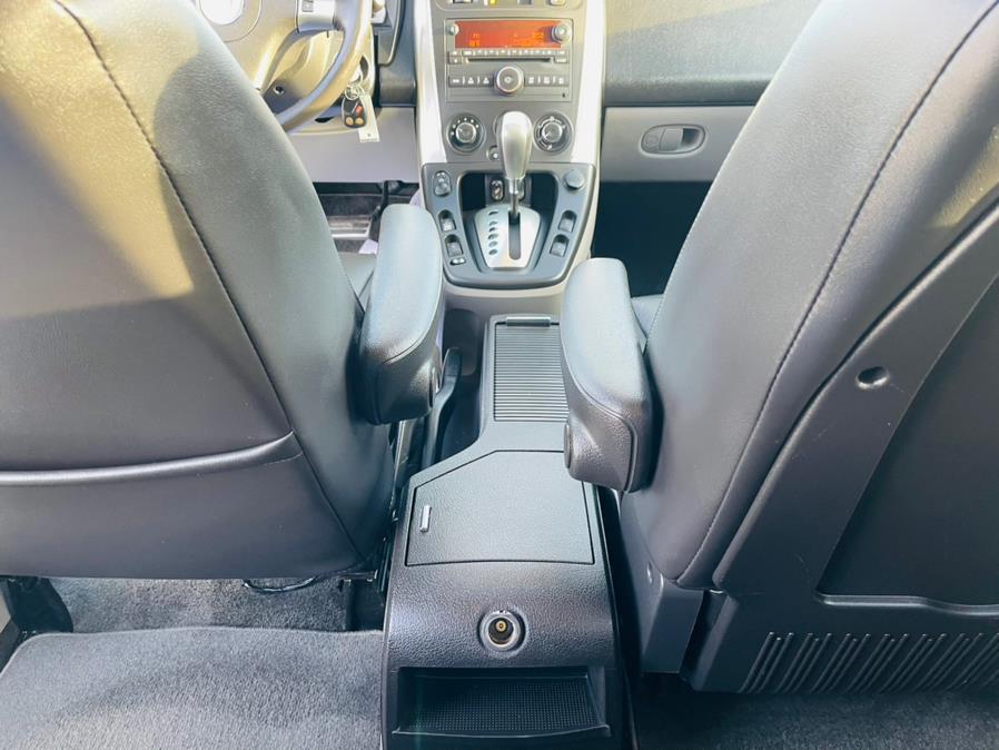 2006 Saturn VUE 4dr V6 Auto AWD, available for sale in New Britain, Connecticut | Supreme Automotive. New Britain, Connecticut 2006 Saturn VUE 4dr V6 Auto AWD, available for sale in New Britain, Connecticut | Supreme Automotive. New Britain, Connecticut