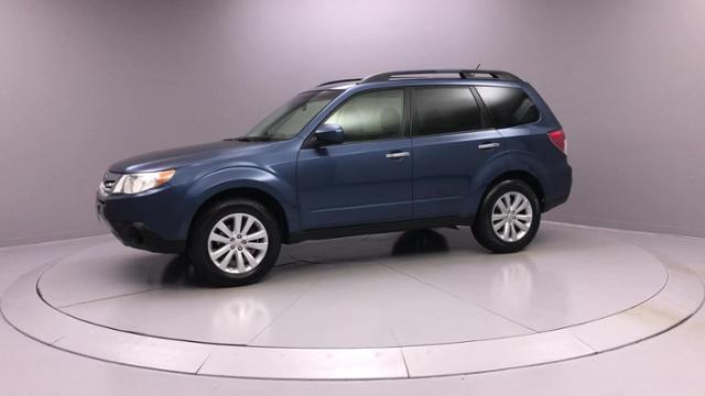 2012 Subaru Forester 4dr Auto 2.5X Premium, available for sale in Naugatuck, Connecticut | J&M Automotive Sls&Svc LLC. Naugatuck, Connecticut 2012 Subaru Forester 4dr Auto 2.5X Premium, available for sale in Naugatuck, Connecticut | J&M Automotive Sls&Svc LLC. Naugatuck, Connecticut