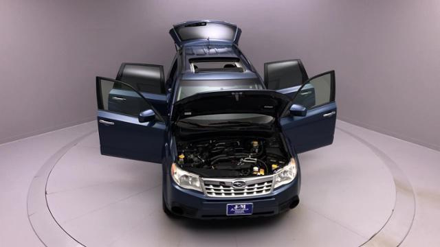 2012 Subaru Forester 4dr Auto 2.5X Premium, available for sale in Naugatuck, Connecticut | J&M Automotive Sls&Svc LLC. Naugatuck, Connecticut 2012 Subaru Forester 4dr Auto 2.5X Premium, available for sale in Naugatuck, Connecticut | J&M Automotive Sls&Svc LLC. Naugatuck, Connecticut