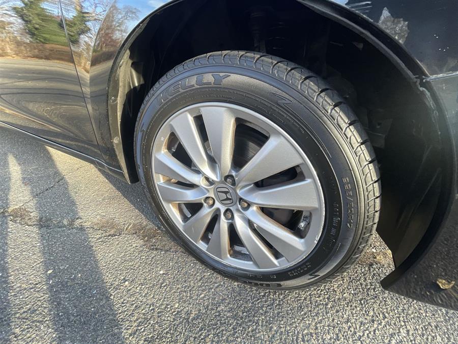 2012 Honda Accord Sdn 4dr V6 Auto EX-L, available for sale in Stratford, Connecticut | Wiz Leasing Inc. Stratford, Connecticut 2012 Honda Accord Sdn 4dr V6 Auto EX-L, available for sale in Stratford, Connecticut | Wiz Leasing Inc. Stratford, Connecticut