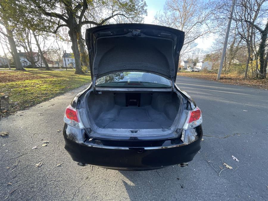 2012 Honda Accord Sdn 4dr V6 Auto EX-L, available for sale in Stratford, Connecticut | Wiz Leasing Inc. Stratford, Connecticut 2012 Honda Accord Sdn 4dr V6 Auto EX-L, available for sale in Stratford, Connecticut | Wiz Leasing Inc. Stratford, Connecticut