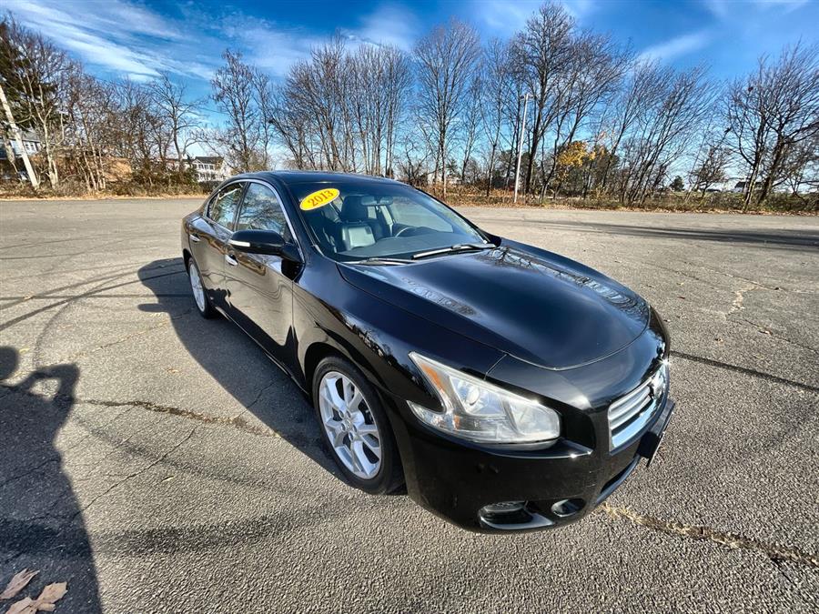 2013 Nissan Maxima 4dr Sdn 3.5 S, available for sale in Stratford, Connecticut | Wiz Leasing Inc. Stratford, Connecticut