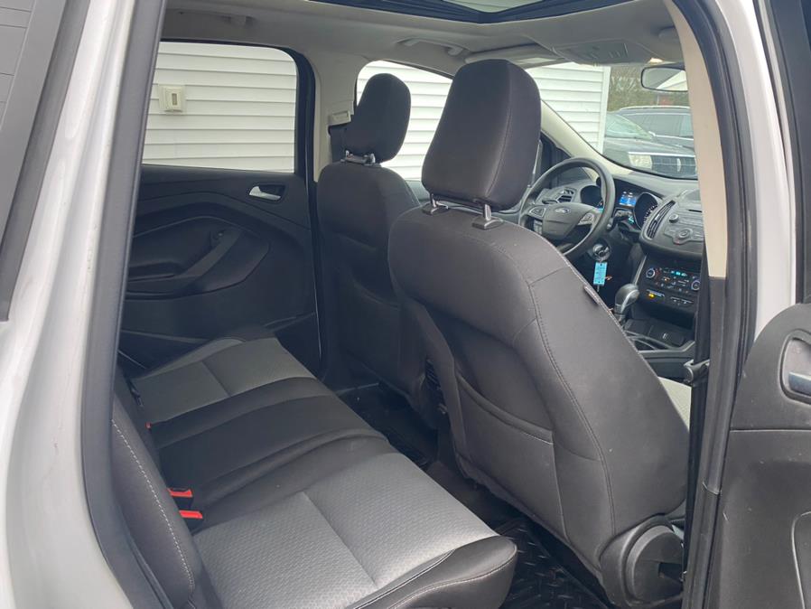 Used Ford Escape SE 4WD 2018 | Malkoon Motors. Agawam, Massachusetts Used Ford Escape SE 4WD 2018 | Malkoon Motors. Agawam, Massachusetts