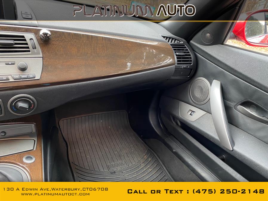 Used BMW Z4 Z4 2dr Roadster 3.0i 2003 | Platinum Auto Care. Waterbury, Connecticut Used BMW Z4 Z4 2dr Roadster 3.0i 2003 | Platinum Auto Care. Waterbury, Connecticut