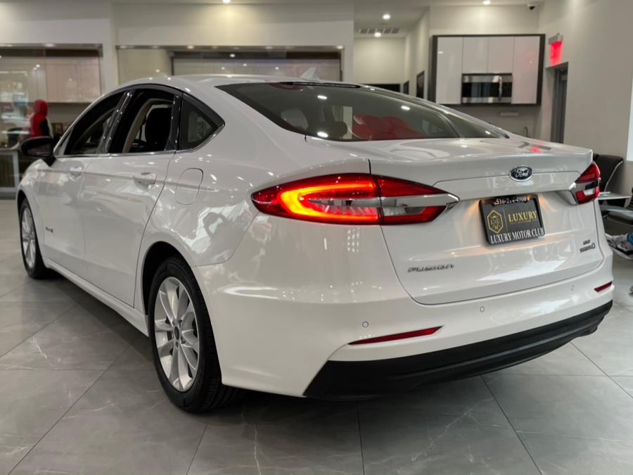 Used Ford Fusion Hybrid SE 2019 | Luxury Motor Club. Franklin Square, New York Used Ford Fusion Hybrid SE 2019 | Luxury Motor Club. Franklin Square, New York