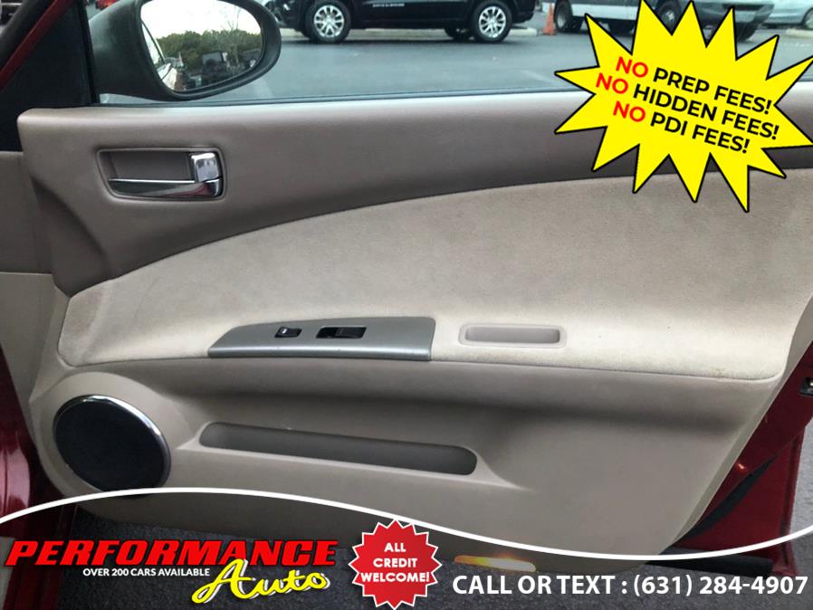 2005 Nissan Altima 4dr Sdn I4 Auto 2.5 S PZEV, available for sale in Bohemia, New York | Performance Auto Inc. Bohemia, New York 2005 Nissan Altima 4dr Sdn I4 Auto 2.5 S PZEV, available for sale in Bohemia, New York | Performance Auto Inc. Bohemia, New York