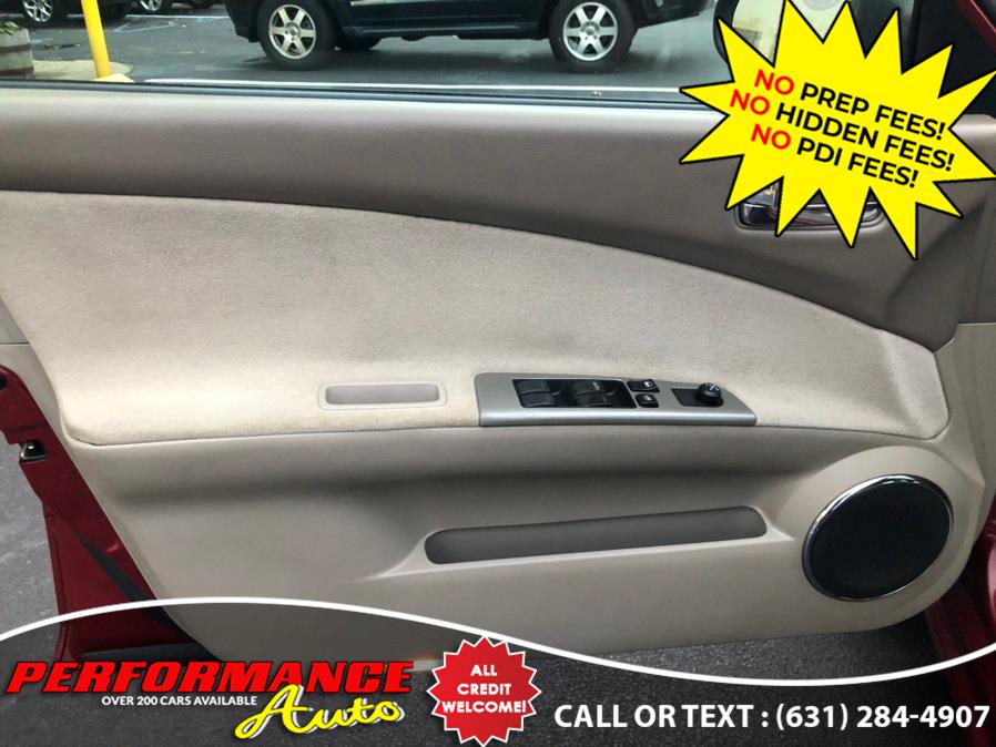 2005 Nissan Altima 4dr Sdn I4 Auto 2.5 S PZEV, available for sale in Bohemia, New York | Performance Auto Inc. Bohemia, New York 2005 Nissan Altima 4dr Sdn I4 Auto 2.5 S PZEV, available for sale in Bohemia, New York | Performance Auto Inc. Bohemia, New York