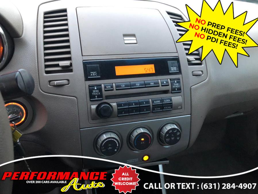 2005 Nissan Altima 4dr Sdn I4 Auto 2.5 S PZEV, available for sale in Bohemia, New York | Performance Auto Inc. Bohemia, New York 2005 Nissan Altima 4dr Sdn I4 Auto 2.5 S PZEV, available for sale in Bohemia, New York | Performance Auto Inc. Bohemia, New York