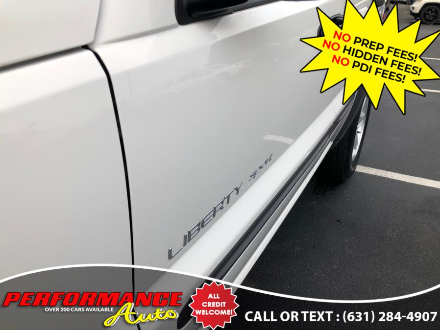 2003 Jeep Liberty 4dr Sport 4WD, available for sale in Bohemia, New York | Performance Auto Inc. Bohemia, New York 2003 Jeep Liberty 4dr Sport 4WD, available for sale in Bohemia, New York | Performance Auto Inc. Bohemia, New York