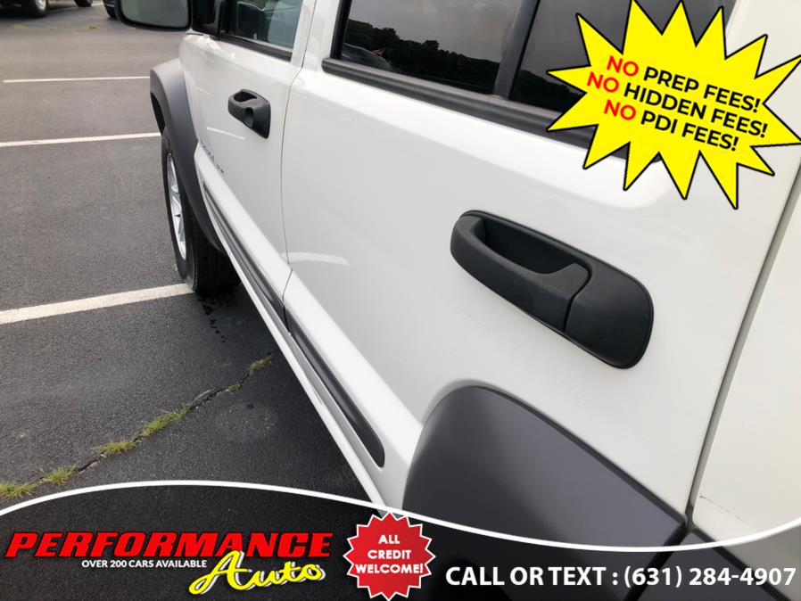 2003 Jeep Liberty 4dr Sport 4WD, available for sale in Bohemia, New York | Performance Auto Inc. Bohemia, New York 2003 Jeep Liberty 4dr Sport 4WD, available for sale in Bohemia, New York | Performance Auto Inc. Bohemia, New York