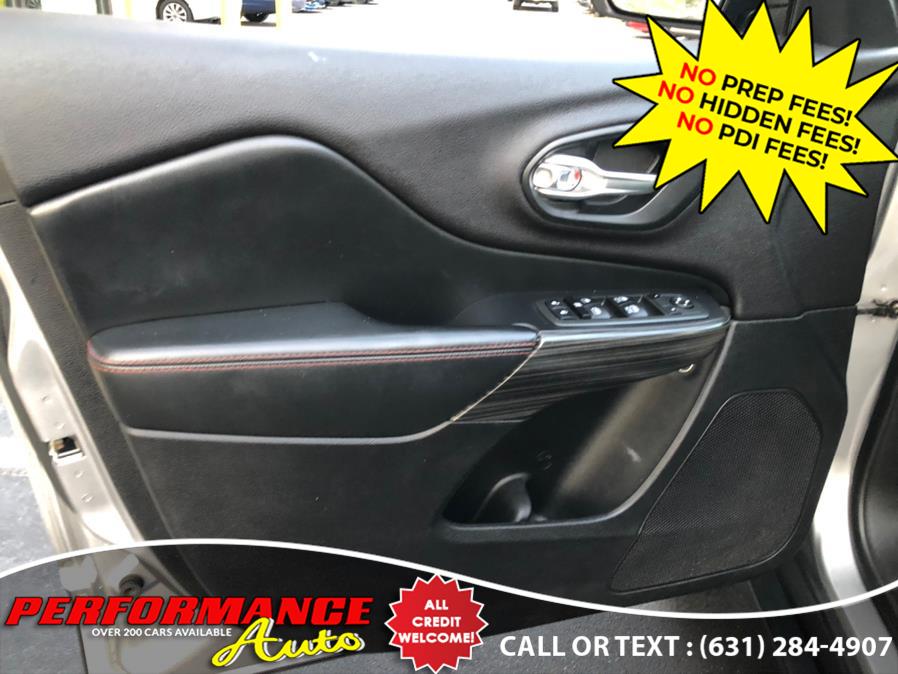 2014 Jeep Cherokee 4WD 4dr Trailhawk, available for sale in Bohemia, New York | Performance Auto Inc. Bohemia, New York 2014 Jeep Cherokee 4WD 4dr Trailhawk, available for sale in Bohemia, New York | Performance Auto Inc. Bohemia, New York
