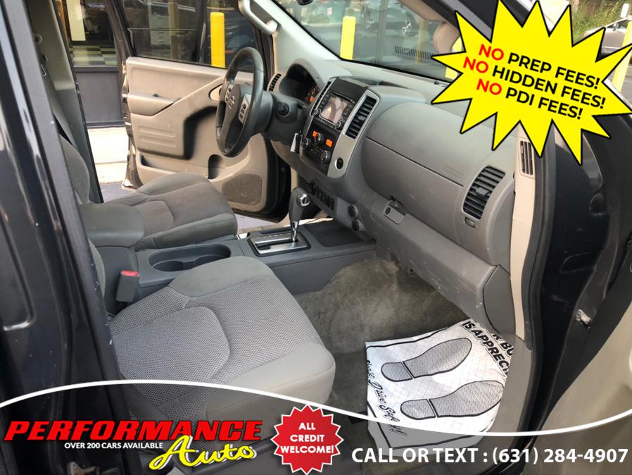 2015 Nissan Frontier 4WD Crew Cab SWB Auto SV, available for sale in Bohemia, New York | Performance Auto Inc. Bohemia, New York 2015 Nissan Frontier 4WD Crew Cab SWB Auto SV, available for sale in Bohemia, New York | Performance Auto Inc. Bohemia, New York