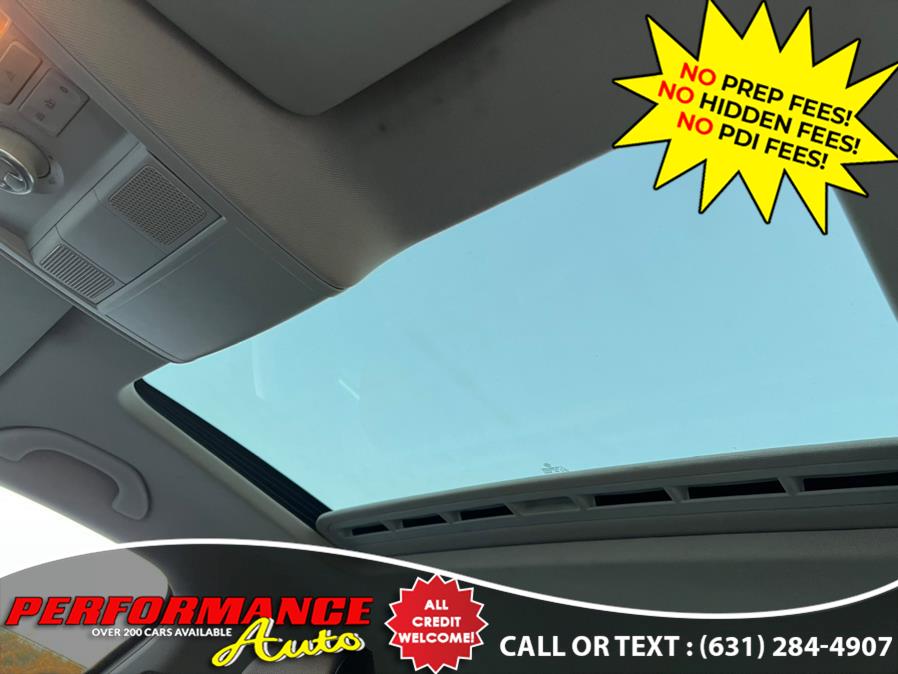 2013 Volkswagen Jetta Sedan 4dr Auto SE PZEV *Ltd Avail*, available for sale in Bohemia, New York | Performance Auto Inc. Bohemia, New York 2013 Volkswagen Jetta Sedan 4dr Auto SE PZEV *Ltd Avail*, available for sale in Bohemia, New York | Performance Auto Inc. Bohemia, New York