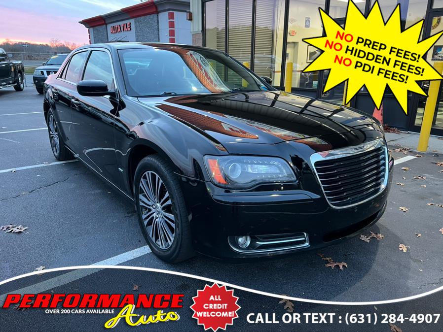 2013 Chrysler 300 4dr Sdn 300S AWD, available for sale in Bohemia, New York | Performance Auto Inc. Bohemia, New York 2013 Chrysler 300 4dr Sdn 300S AWD, available for sale in Bohemia, New York | Performance Auto Inc. Bohemia, New York