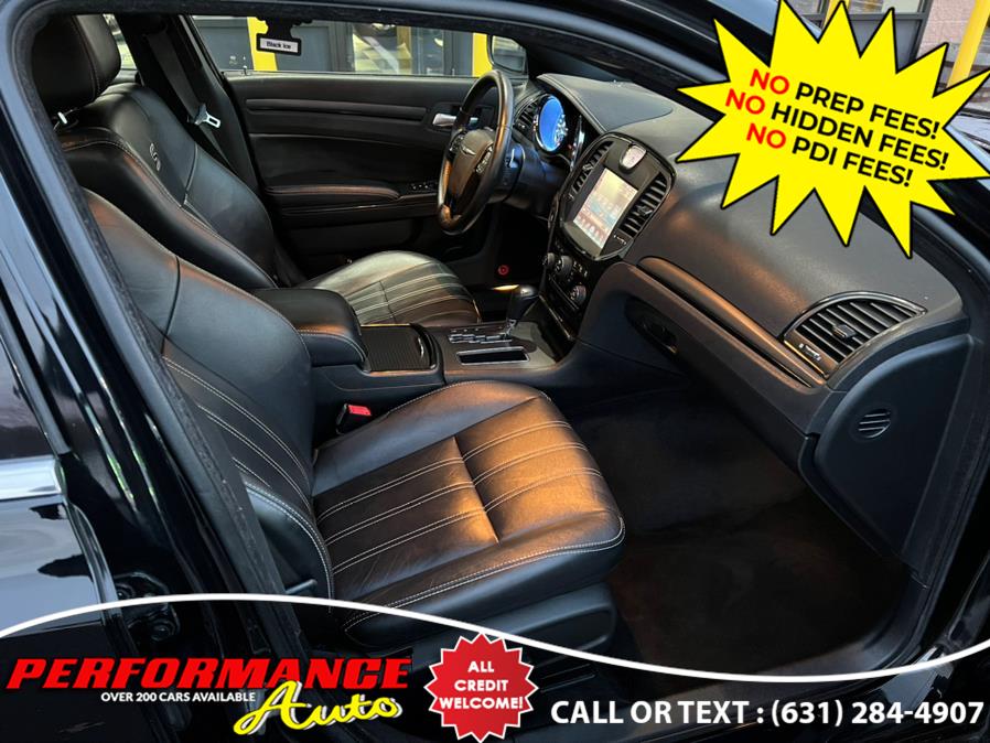 2013 Chrysler 300 4dr Sdn 300S AWD, available for sale in Bohemia, New York | Performance Auto Inc. Bohemia, New York 2013 Chrysler 300 4dr Sdn 300S AWD, available for sale in Bohemia, New York | Performance Auto Inc. Bohemia, New York