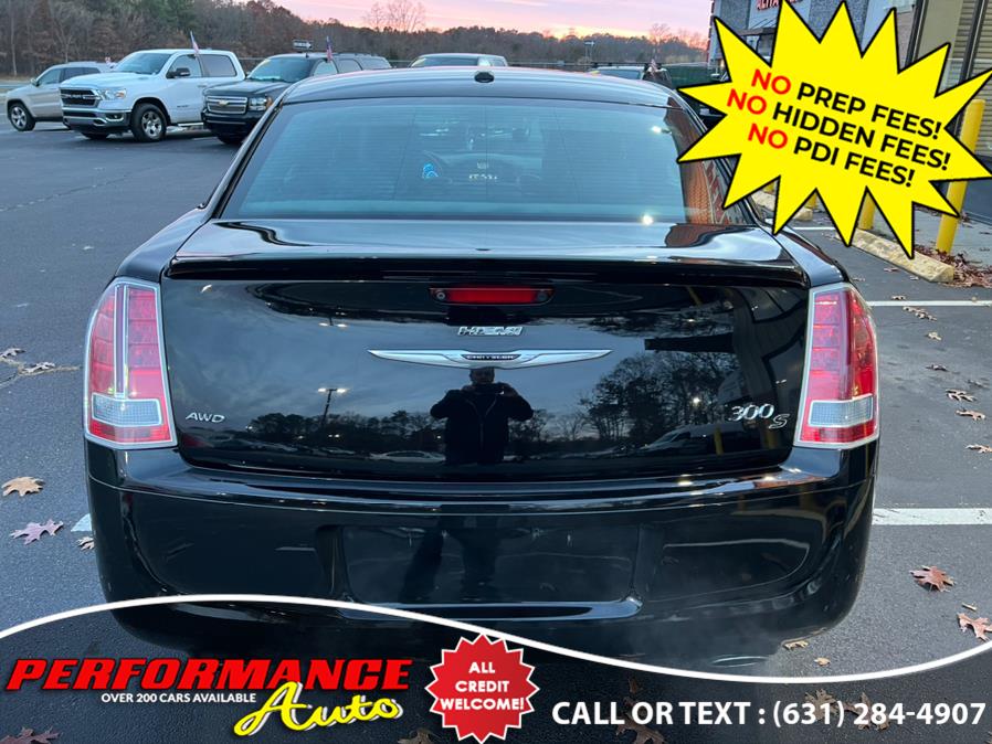 2013 Chrysler 300 4dr Sdn 300S AWD, available for sale in Bohemia, New York | Performance Auto Inc. Bohemia, New York 2013 Chrysler 300 4dr Sdn 300S AWD, available for sale in Bohemia, New York | Performance Auto Inc. Bohemia, New York