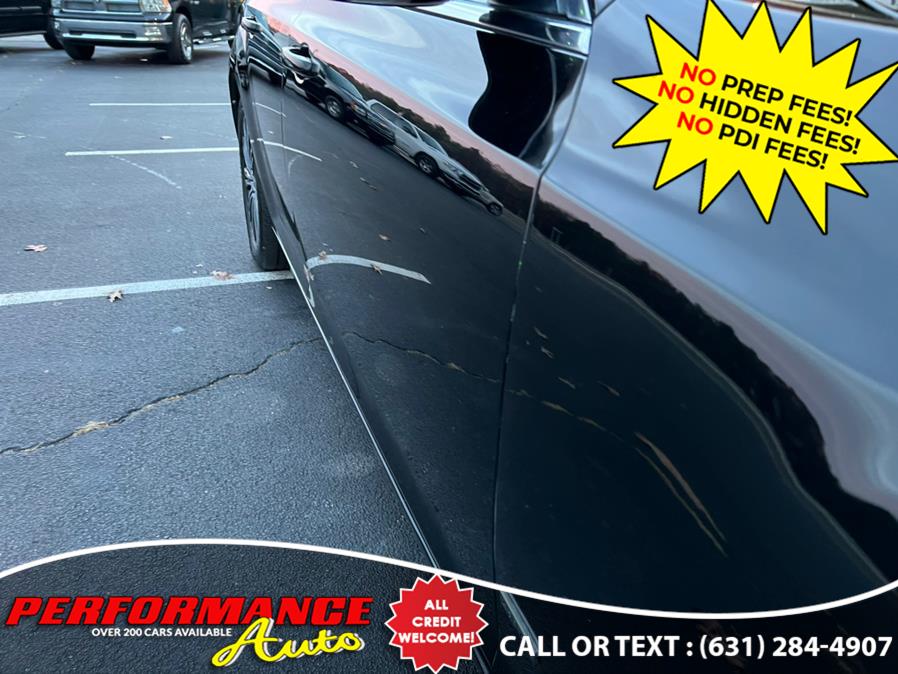 2013 Chrysler 300 4dr Sdn 300S AWD, available for sale in Bohemia, New York | Performance Auto Inc. Bohemia, New York 2013 Chrysler 300 4dr Sdn 300S AWD, available for sale in Bohemia, New York | Performance Auto Inc. Bohemia, New York