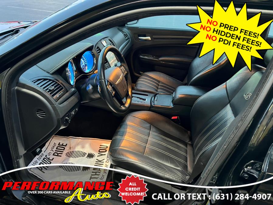 2013 Chrysler 300 4dr Sdn 300S AWD, available for sale in Bohemia, New York | Performance Auto Inc. Bohemia, New York 2013 Chrysler 300 4dr Sdn 300S AWD, available for sale in Bohemia, New York | Performance Auto Inc. Bohemia, New York