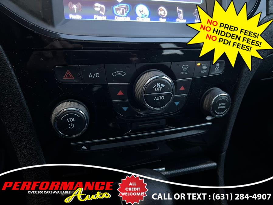 2013 Chrysler 300 4dr Sdn 300S AWD, available for sale in Bohemia, New York | Performance Auto Inc. Bohemia, New York 2013 Chrysler 300 4dr Sdn 300S AWD, available for sale in Bohemia, New York | Performance Auto Inc. Bohemia, New York