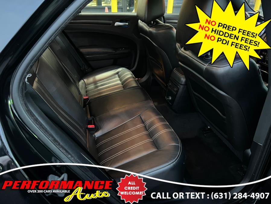 2013 Chrysler 300 4dr Sdn 300S AWD, available for sale in Bohemia, New York | Performance Auto Inc. Bohemia, New York 2013 Chrysler 300 4dr Sdn 300S AWD, available for sale in Bohemia, New York | Performance Auto Inc. Bohemia, New York