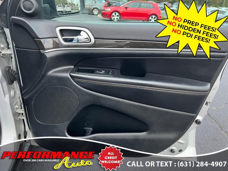 2011 Jeep Grand Cherokee 4WD 4dr 70th Anniversary, available for sale in Bohemia, New York | Performance Auto Inc. Bohemia, New York 2011 Jeep Grand Cherokee 4WD 4dr 70th Anniversary, available for sale in Bohemia, New York | Performance Auto Inc. Bohemia, New York