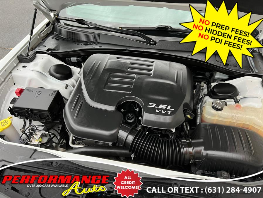 2017 Chrysler 300 300S RWD, available for sale in Bohemia, New York | Performance Auto Inc. Bohemia, New York 2017 Chrysler 300 300S RWD, available for sale in Bohemia, New York | Performance Auto Inc. Bohemia, New York