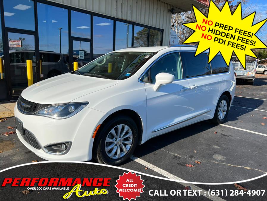2018 Chrysler Pacifica Touring L FWD, available for sale in Bohemia, New York | Performance Auto Inc. Bohemia, New York 2018 Chrysler Pacifica Touring L FWD, available for sale in Bohemia, New York | Performance Auto Inc. Bohemia, New York