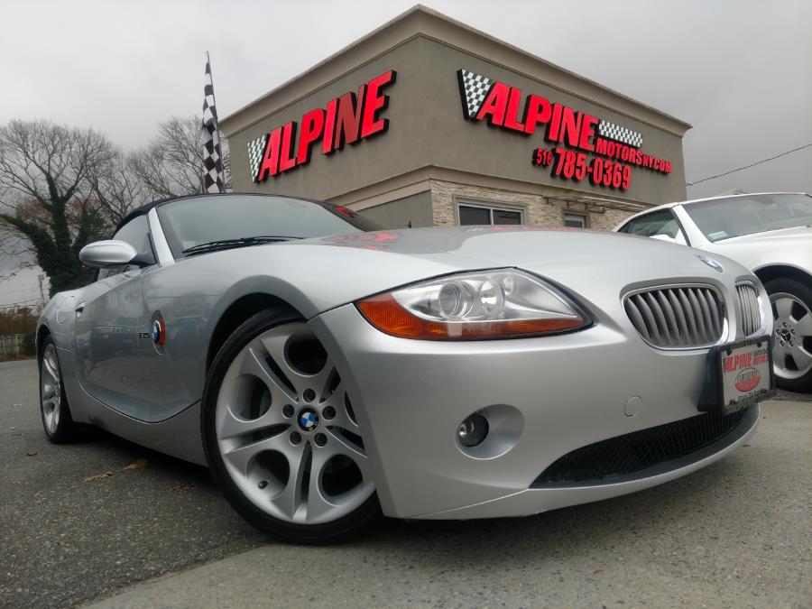 2004 BMW Z4 2dr Roadster 3.0i, available for sale in Wantagh, New York | Alpine Motors Inc. Wantagh, New York 2004 BMW Z4 2dr Roadster 3.0i, available for sale in Wantagh, New York | Alpine Motors Inc. Wantagh, New York
