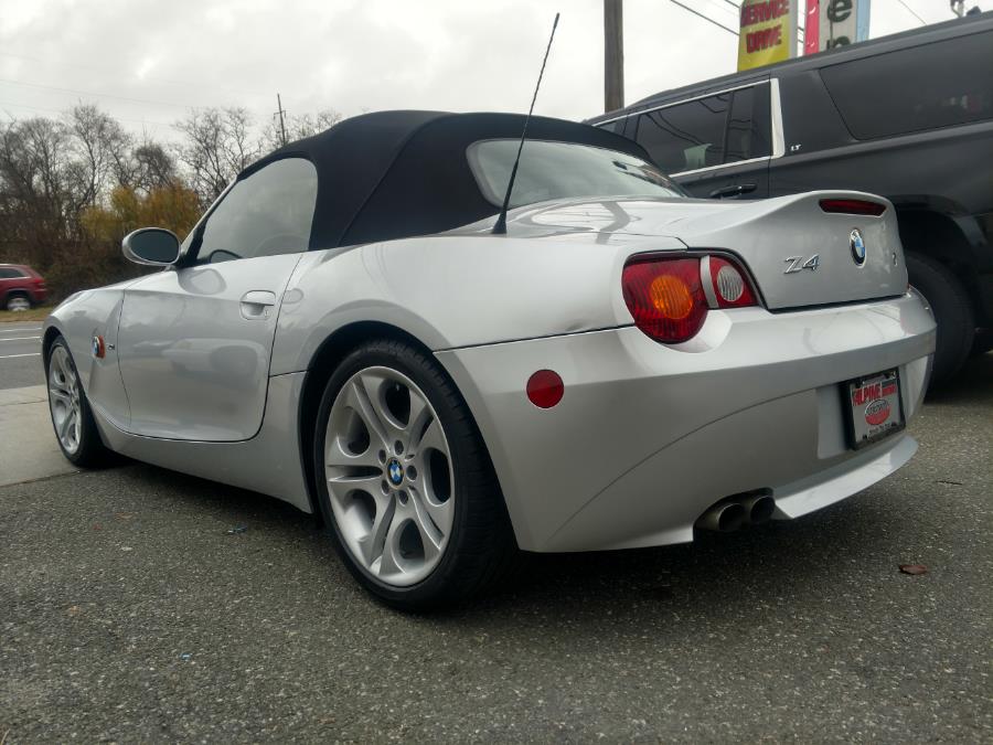 2004 BMW Z4 2dr Roadster 3.0i, available for sale in Wantagh, New York | Alpine Motors Inc. Wantagh, New York 2004 BMW Z4 2dr Roadster 3.0i, available for sale in Wantagh, New York | Alpine Motors Inc. Wantagh, New York