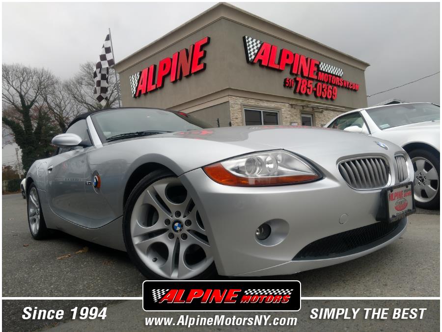 2004 BMW Z4 2dr Roadster 3.0i, available for sale in Wantagh, NY